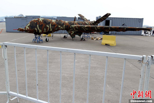 ����ǰ�Ɍ��麣��չ��չ��ģ�͵������o(w��)�˙C(j��)���ڽ��꺽չ���Ԍ�(sh��)�չ��11��8����ԓ�C(j��)�ѽ�(j��ng)�M�b�ꮅͣ����չƺ����ԓ��o(w��)�˙C(j��)���к����I(y��)���³ɶ��w�C(j��)�O(sh��)Ӌ(j��)�о���������ԓ�C(j��)�b��һ�_(t��i)100�R�������l(f��)��(d��ng)�C(j��)���߂�ȫ����ƽ݆ʽ�𽵺��w��������������w�����_(d��)1100�������m(x��)���r(sh��)�g��20��(g��)С�r(sh��)���ɔy�����N�ɲ�����������/�y(c��)������ӌ�(du��)���O(sh��)�估С�Ϳյش���������Ɉ�(zh��)�бO(ji��n)ҕ���ɲ鼰��(du��)�ع����΄�(w��)���΄�(w��)��Ҳ�����ھS��(w��n)�����֡�߅��Ѳ߉����犷� �z �DƬ��(l��i)Դ��CFPҕ�X(ju��)�Ї�(gu��) 