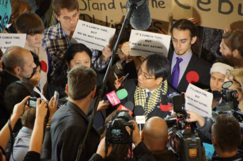 �����e����F�F�L�_�Z���Aɳ����������^ʳ������ý�w��Ԯ����NGO������<a target='_blank' >������</a>���J �z��