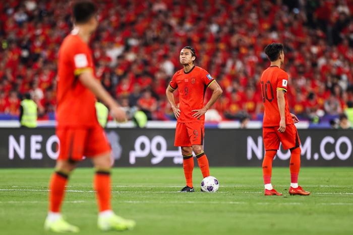 世預(yù)賽國(guó)足主場(chǎng)0比2不敵澳大利亞