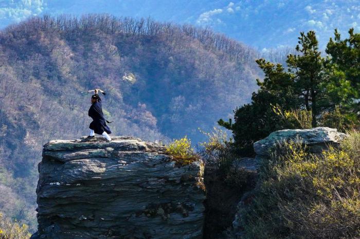 湖北武當(dāng)山：武術(shù)太極持續(xù)“圈粉”