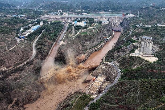 劉家峽水電廠啟動排沙作業(yè) 應對今年最強沙峰