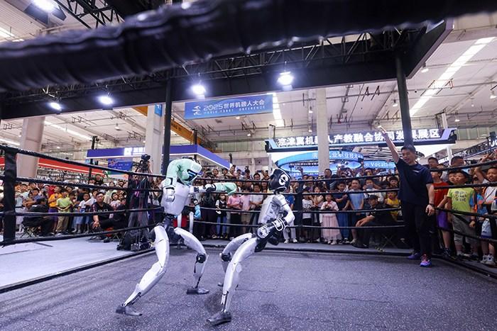 世界機(jī)器人大會(huì)上刮起運(yùn)動(dòng)風(fēng)