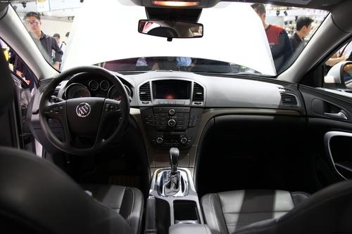 ֲ���\�ӻ������\��ͨ�Äe���¾���2.0T