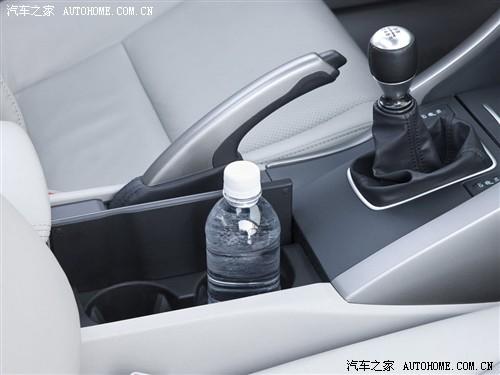 汽車(chē)之家 謳歌 謳歌tsx 09款 基本型