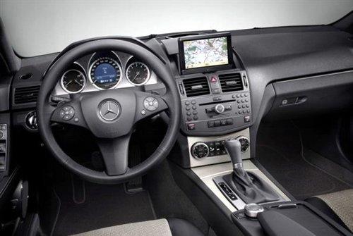 ���^�̓�(n��i)�����(j��) ���YC��(j��)�����Ƴ��؄e�� ��܇֮��