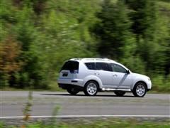 ��܇(ch��)֮�� �M(j��n)������ outlander ex 3.0 ��Ӣ��