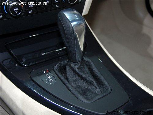 ����Ӳ픳�����T������(sh��)�Č��R320i���� ��܇֮��