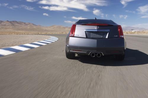 �P������CTS-V coupe