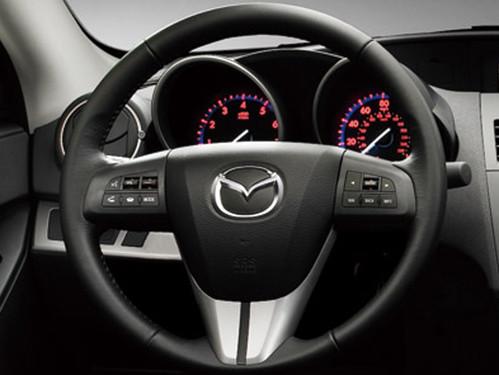 Mazda3�Ɏ������ �L���R���_(d��)Ŀ��(bi��o)����