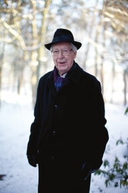 馬悅然為莫言被批鳴不平稱與他是四支煙的關系