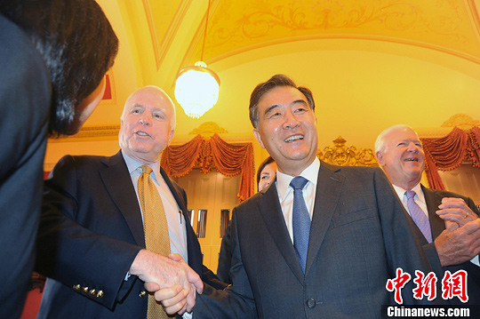 汪洋會(huì)見美國國會(huì)議員就中美經(jīng)貿(mào)合作等交換意見