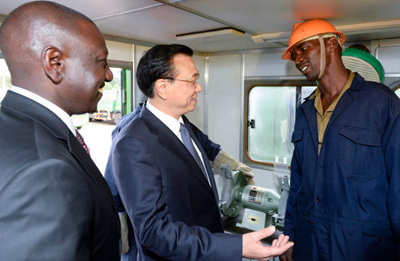 李克強(qiáng):用好中國裝備和技術(shù)優(yōu)勢(shì)促當(dāng)?shù)鼐蜆I(yè)