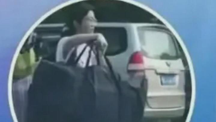 冒充“扁擔(dān)女孩”劉燕開賬號！網(wǎng)警依法查處